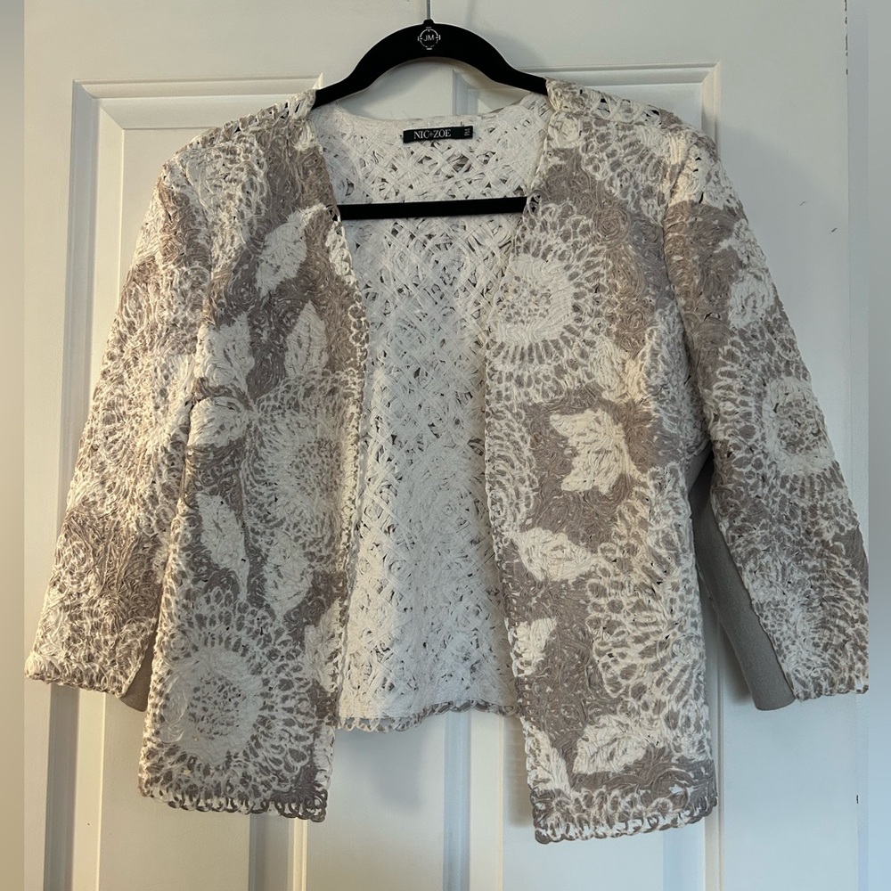 NIC+ZOE Ivory and Tan‎ Blazer